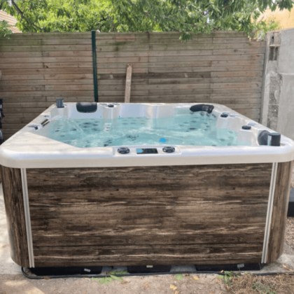 jacuzzi-crystal-pools-spa-infinity-5-5-atoma 3